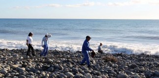 Search for MH370 debris takes another turn