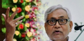 Should women destroy liquor manufacturing units?