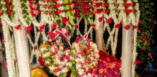 A glimpse into Radha-Madhava’s kunja – Jhulan Yatra 2017 Jhulan Yatra in Sri Mayapur