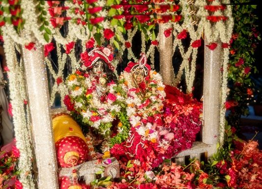 A glimpse into Radha-Madhava’s kunja – Jhulan Yatra 2017 Jhulan Yatra in Sri Mayapur